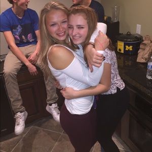 Meet your Posher, Sidney